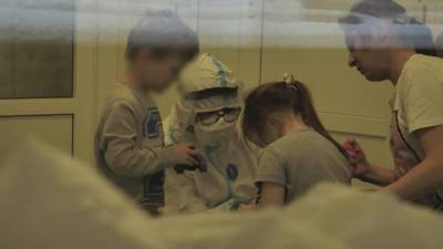 Привейся! Родители могут защитить детей от коронавируса - vesti.ru - Россия