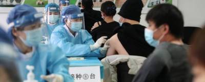Чжун Наньшань - Вакцинация в Китае: сделали почти 603 млн прививок от коронавируса - runews24.ru - Китай