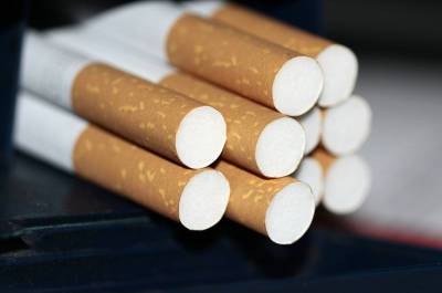 Курение повышает риск заражения COVID-19, заявили в Роспотребнадзоре - pnp.ru
