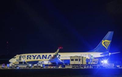 Самолет всё той же Ryanair теперь экстренно сел в Берлине - argumenti.ru - Берлин