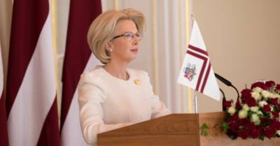 Инар Мурниеце - Председатель Сейма: свобода не может существовать без общей ответственности - rus.delfi.lv - Латвия