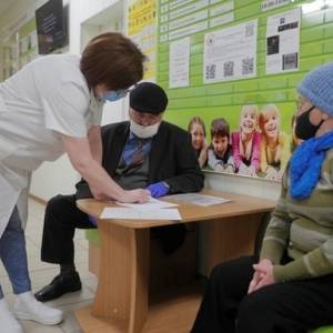 В Украине обнаружили менее 3 тысяч случаев коронавируса за сутки - reporter-ua.com - Украина