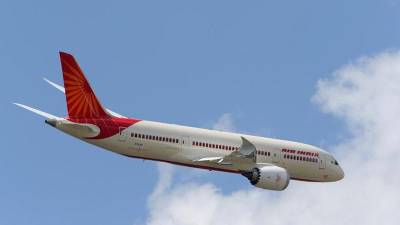 Пилоты Air India отказались летать без вакцинации от Covid-19 - newdaynews.ru