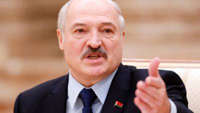 Александр Лукашенко - Роман Головченко - Лукашенко возмущен отсутствием поддержки в борьбе с коронавирусом - sharij.net - Президент