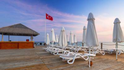 Турецкую пятизвездочную гостиницу закрыли из-за украинских туристов - gazeta.ru - Турция
