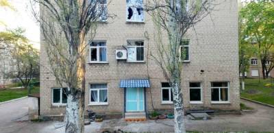 На Донбассе боевики обстреляли больницу для пациентов с COVID-19 - vchaspik.ua - Донецк - Красногоровка