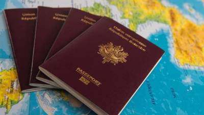 Франция предоставила гражданство более 2 тыс. иностранцев, которые активно боролись с пандемией Covid-19 - unn.com.ua - Франция - Киев