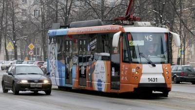 Нарядные трамваи к Евро, станция "Новая Лахта" и фонтан кипятка: Петербург 5 мая - dp.ru - Санкт-Петербург
