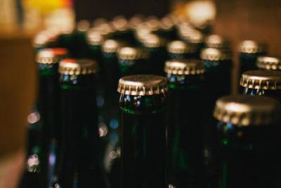 Эксперт назвал способ снизить вред крепкого алкоголя - volg.mk.ru