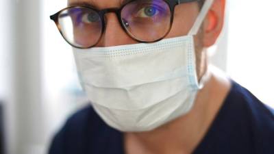 Ученые из Великобритании обнаружили следы свинца и сурьмы в медицинских масках - nation-news.ru - Англия
