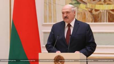 Александр Лукашенко - Лукашенко назвал условие проведения досрочных выборов в Белоруссии: «Я готов. Параллельно с американцами» - argumenti.ru - Сша