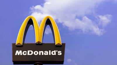 Сотрудники McDonald's в США выйдут на забастовку - iz.ru - Израиль - Лос-Анджелес