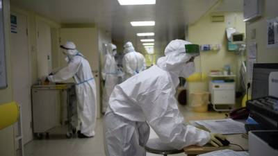 В России за сутки зарегистрировано 8419 новых случаев коронавируса - russian.rt.com - Россия