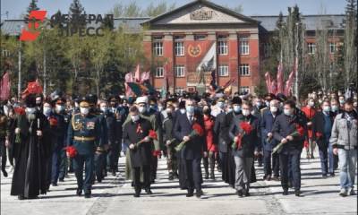 Андрей Травников - Военный парад прошел по центру Новосибирска в честь Дня Победы - fedpress.ru - Новосибирск - Новосибирская обл.
