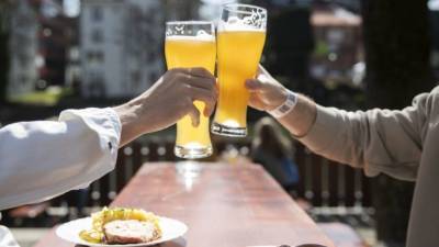В этих районах Баварии с понедельника откроются пивные сады и кафе - germania.one - Берлин