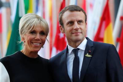 Макрон с женой привился от коронавируса - sharij.net - Франция - Президент