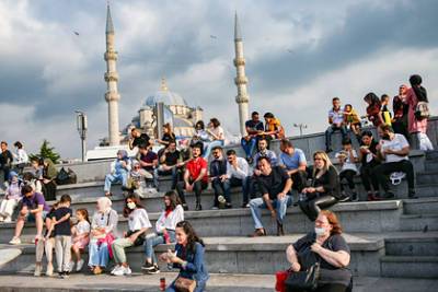 Названо число желающих уехать в Турцию россиян в июне - lenta.ru - Россия - Турция