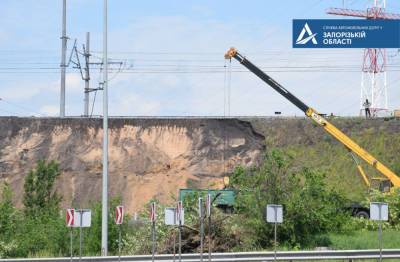 В Запорожье начали прокладывать железнодорожные пути - inform.zp.ua - Украина - Запорожье