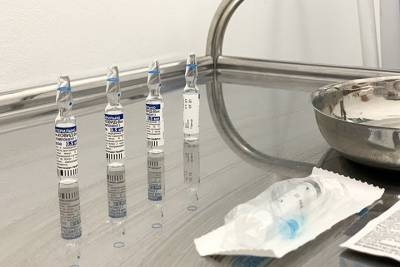 Семь стран Евросоюза начали выдавать сертификаты вакцинации от коронавируса - vm.ru - Евросоюз - Польша - Чехия - Дания - Греция - Болгария - Хорватия