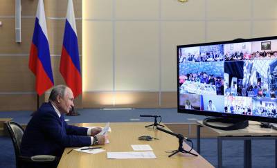 Владимир Путин - Путин призвал регионы помогать многодетным семьям - tvc.ru - Президент