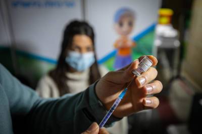 В Израиле установили связь между прививками Pfizer и случаями миокардита - news.israelinfo.co.il - Израиль