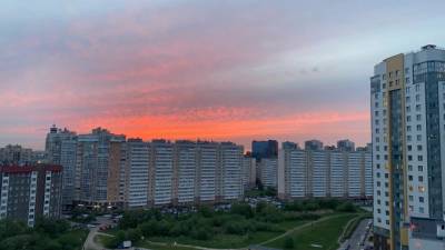 Эксперты считают, что цены на недвижимость в Петербурге не сильно поднимутся из-за льготной ипотеки - piter.tv - Санкт-Петербург - Петербург