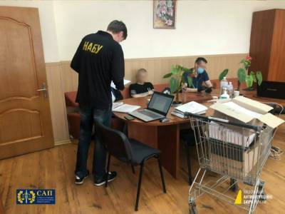 НАБУ и САП пришли с обысками в больницы "Укрзалізниці" - gordonua.com - Одесса
