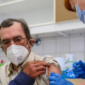 От коронавируса в Украине полностью привиты 200 тыс. человек - reporter-ua.com