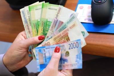 Найдено объяснение, почему россияне по-прежнему предпочитают наличные деньги - smartmoney.one