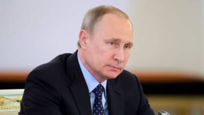 Владимир Путин - Путин назвал помощь странам с вакциной от COVID-19 ответственностью России перед миром - mir24.tv - Россия - Президент