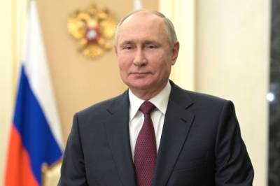 Владимир Путин - Путин рассказал о повышении температуры после второй прививки от COVID-19 - aif.ru - Россия - Президент