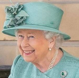 королева Елизавета II (Ii) - Эндрю Поллард - Кейт Бингем - Королева Великобритании пожаловала рыцарский титул разработчикам вакцины AstraZeneca и мира - cursorinfo.co.il - Англия