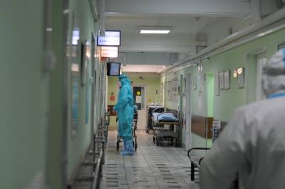 Почти 15 тысяч новых случаев коронавируса выявили в России за сутки - vm.ru - Россия - Москва