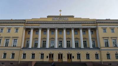 В Петербурге музеи изменят режим работы из-за COVID-19 - piter.tv - Россия - Санкт-Петербург