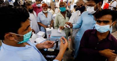 В Пакистане отказавшихся от вакцинации граждан лишат мобильной связи - focus.ua - Пакистан