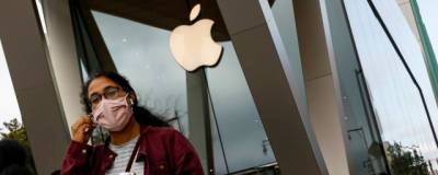 Вакцинированным разрешат без масок посещать магазины Apple в США - runews24.ru