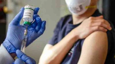 На Украине снова замедлились темпы вакцинации против коронавируса - news-front.info - Украина - с. Всего