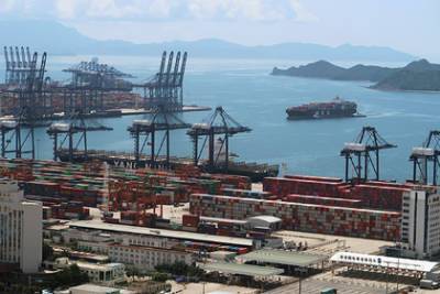 Китай закрытием одного порта поставил мировую торговлю под угрозу - lenta.ru - Китай - Гуанчжоу