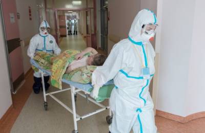 В России за сутки снова выявлено более 14 тысяч заразившихся коронавирусом - eadaily.com - Россия