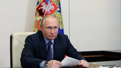 Владимир Путин - Путин подписал указ о мерах по урегулированию положения иностранцев - russian.rt.com - Россия - Президент