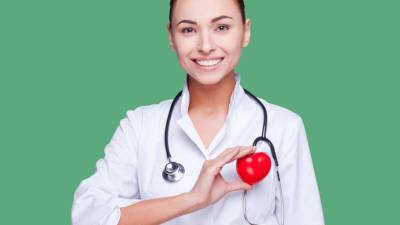 Медицинским работникам помогут проверить здоровье в «Гемотесте» - mir24.tv