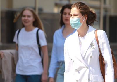 Московские врачи вылечили от коронавируса еще 3636 пациентов за сутки - vm.ru - Москва