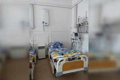 Коронавирусных больных начнут привозить в больницу №33 в Колпино - spb.mk.ru - Санкт-Петербург
