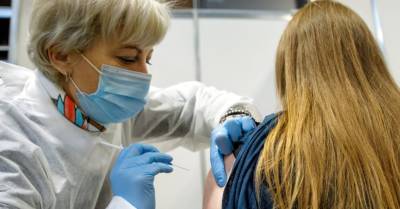 В трех торговых центрах Риги открываются пункты вакцинации от Covid-19 - rus.delfi.lv - Латвия - Рига - Riga