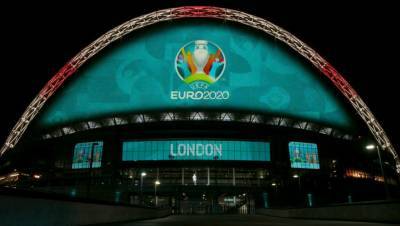 Борис Джонсон - Финал Евро-2020 могут перенести из Лондона из-за ограничений по COVID-19 - gazeta.ru - Англия - Лондон - Будапешт - Венгрия
