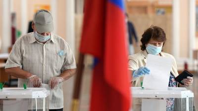 Дмитрий Песков - В Кремле оценили возможность проведения выборов в условиях пандемии - iz.ru - Россия - Израиль