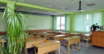 Этот учебный год был продлен для более чем 5000 школьников - rus.delfi.lv - Латвия