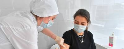 В Севастополе ввели обязательную вакцинацию для госслужащих - runews24.ru - Севастополь