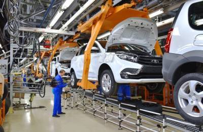 «АвтоВАЗ» заплатит сотрудникам за вакцинацию от COVID-19 - znak.com