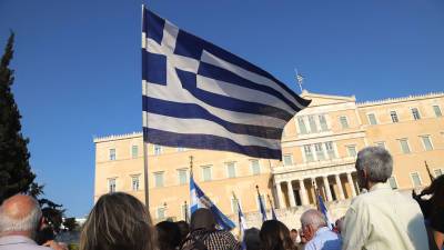 Греция разрешила въезд туристов с экспресс-тестом вместо отрицательного ПЦР-теста - gazeta.ru - Греция